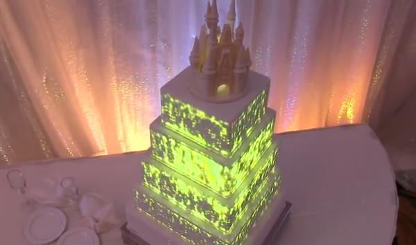 Wedding Cake & Augmented Reality: The Next Hot Trend
